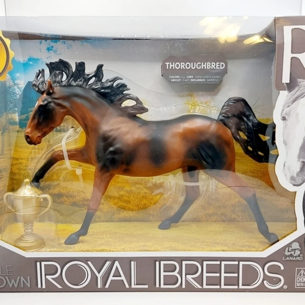 Lanard Royal Breeds Thoroughbred Horse Figure Triple Crown Trophy Set NIB